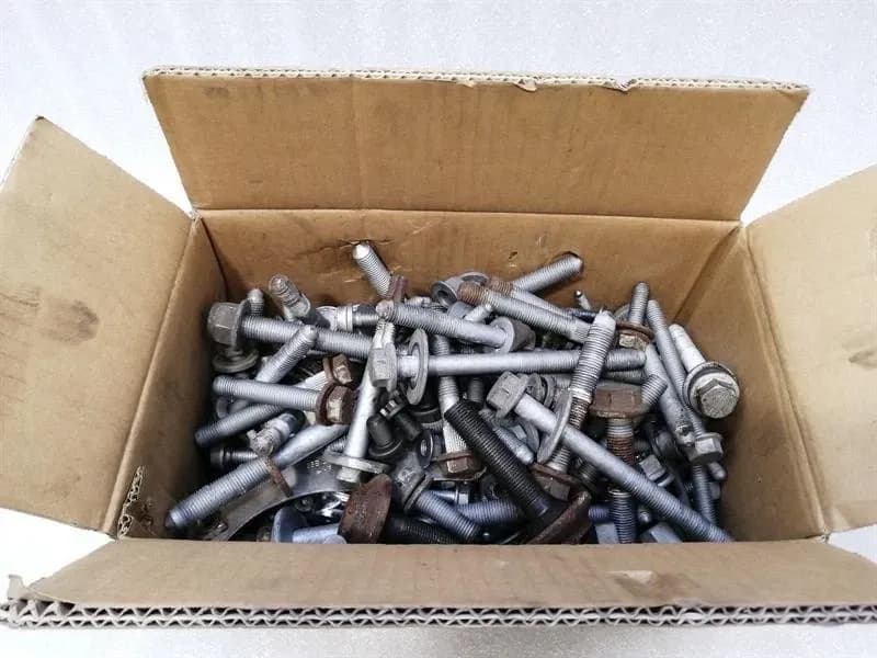 PORSCHE PORSCHE MACAN 95B SUSPENSION SCREWS BOLTS FROM ONE CAR SET BOLTS