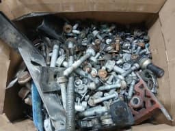 PORSCHE PORSCHE 911 996 SCREWS BOLTS FROM ONE CAR SET BOLTS — thumbnail 4