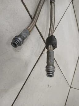 MCLAREN McLaren 720S Coupe Pipe 14B0671CP FRONT SUSPENSION Hose Front Suspension — thumbnail 3