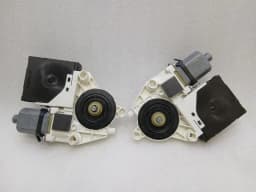 PORSCHE Porsche Boxster 987 door window motor set 99762418106 window regulator motor set — thumbnail 1