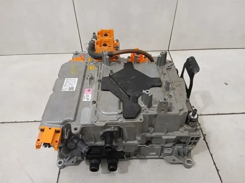PORSCHE Porsche Taycan 9J electronic module 9J1959663AQ control unit voltage converter