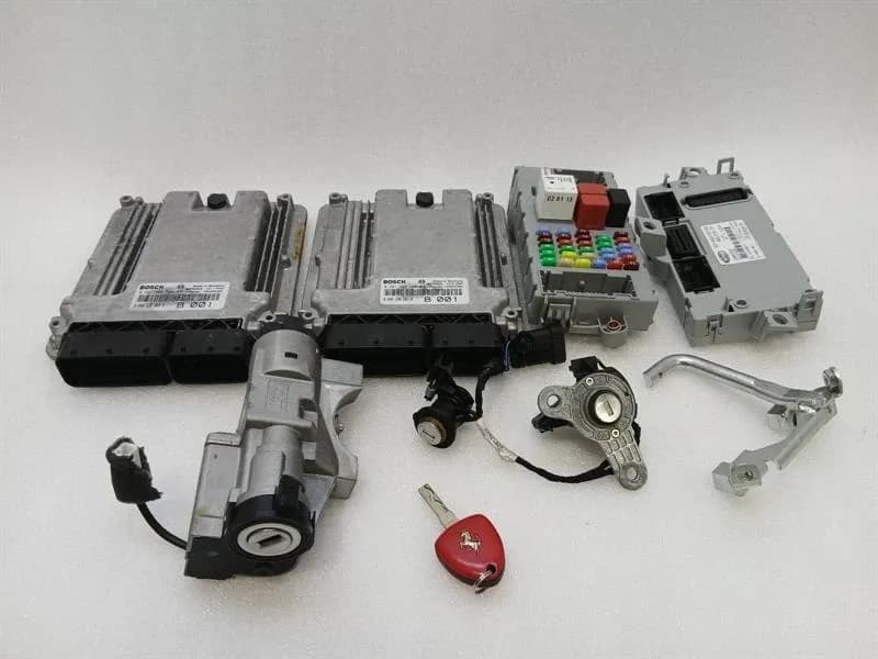 FERRARI Ferrari California F149 08-14 4.3 Engine ECU SET 238263 Engine ECU SET