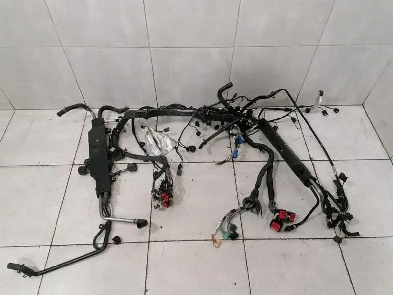 Aston Martin DB9 Volante Engine Wiring Loom 4G43-6007-AA Engine Wiring Harness