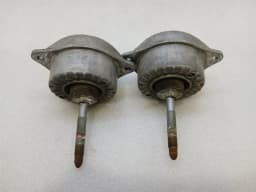 PORSCHE Porsche 911 996 engine mount set 99337504906 engine mount set — thumbnail 4