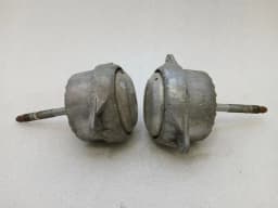 PORSCHE Porsche 911 996 engine mount set 99337504906 engine mount set — thumbnail 5