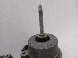 PORSCHE Porsche 911 997 Engine Mount 99737505904 Turbo MK2 CONVERTIBLE Engine Mount — thumbnail 3