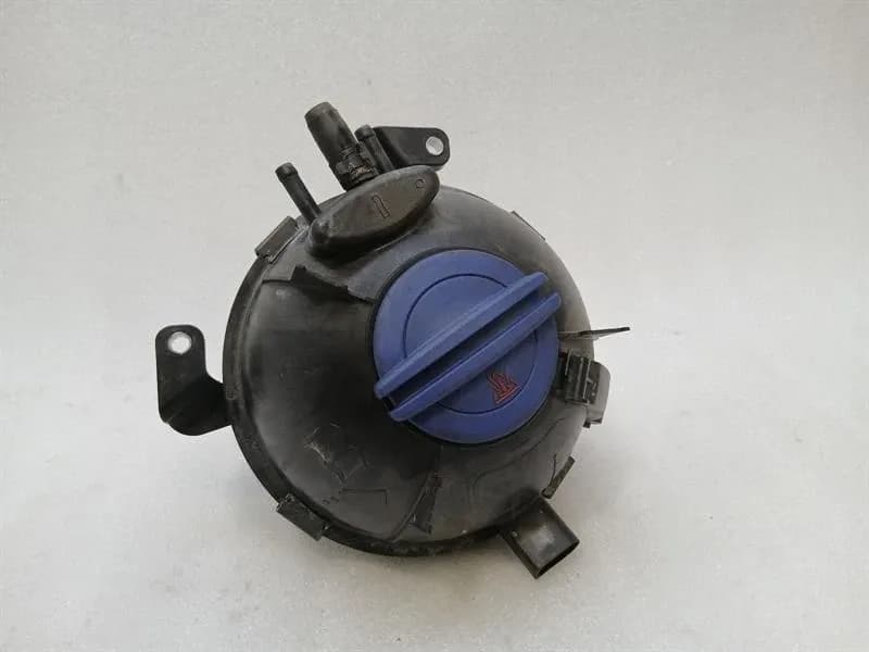 LAMBORGHINI Lamborghini Huracan LP640 Expansion Tank 4S0121403B Expansion Tank Coolant