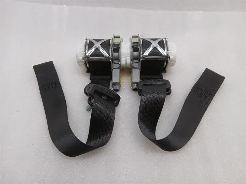 FERRARI Ferrari GTC4 Lusso F151M Front Seatbelt 847934 Front Seatbelt SET KIT