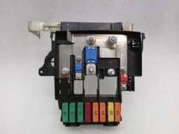 MCLAREN McLaren 720S Coupe Front Fuse Box 14MA024CP Front Fuse Box — thumbnail 1