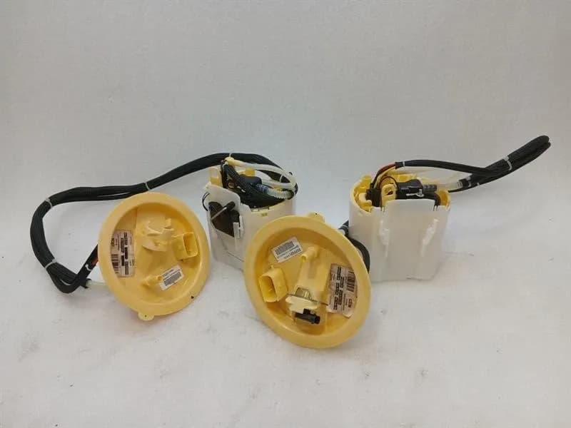 FERRARI Ferrari 296 GTS F171 Fuel Pump Electric set 838726 fuel pump set