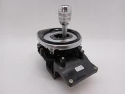 AUDI AUDI R8 TYPE 42 5.2 V10 COUPE Gear Selector 420713041E Gear Shift Linkage — thumbnail 3