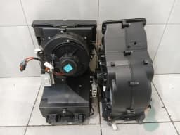 MCLAREN McLaren 720S Coupe Heater Blower 11A4153CP SET Engine Heater Blower — thumbnail 8