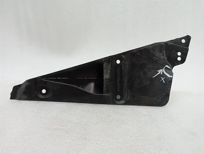 PORSCHE Porsche 911 992 GT3 Air Duct Right 992521512A Air Duct Faulty
