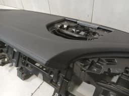 PORSCHE Porsche Taycan 9J Dashboard 9JA857003BJ Leather UK JPN AU — thumbnail 6