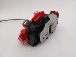 FERRARI Ferrari California F149 08-14 4.3 Door Lock 69979000 LH LHD Door Lock — thumbnail 3