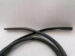 FERRARI Ferrari 458 F142 Spider Seal Seals — thumbnail 6