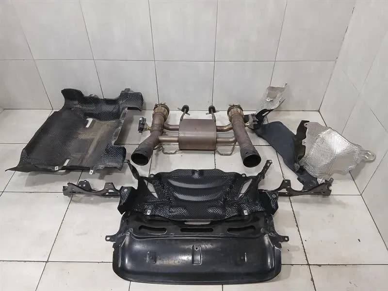 MCLAREN McLaren 720S coupe exhaust silencer 14H070CP exhaust silencer