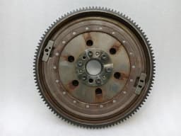 BMW BMW M4 F82 M3 F80 Flywheel 228382902 Flywheel S55B30 — thumbnail 5