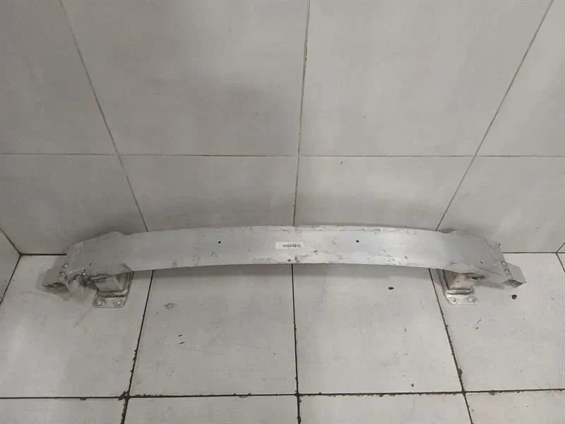 Bentley Flying Spur BY631 Front Bumper Beam 3SE805241A Front Bumper Carrier