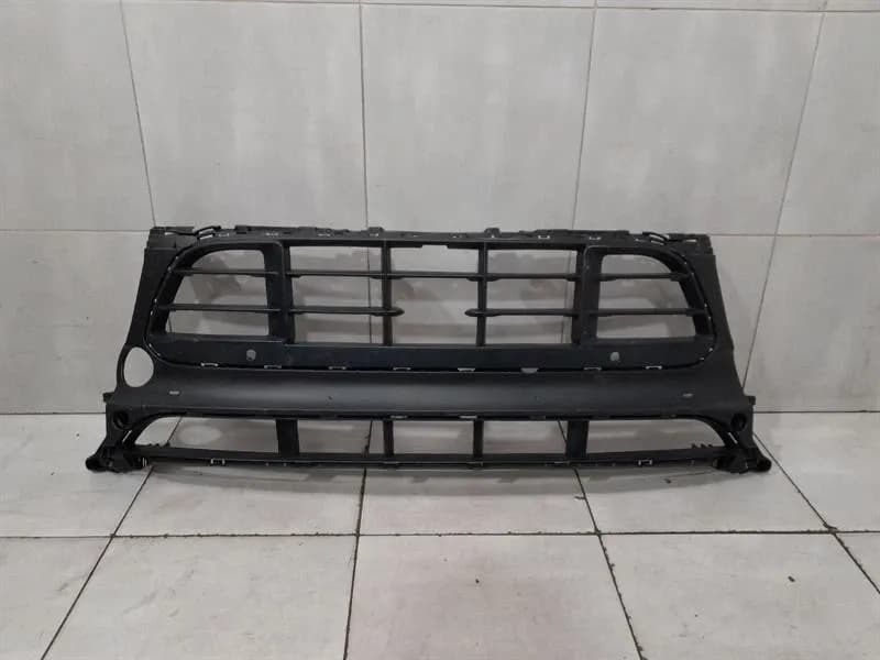 Porsche Macan 95B Front Grille 95B807683 Radiator Grille