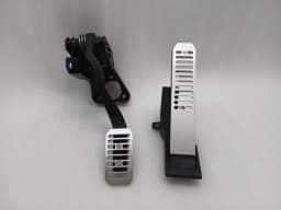MCLAREN McLaren 720S Coupe Throttle Pedal (Electrical) 11CA002CP Throttle + Brake Pedal — thumbnail 2