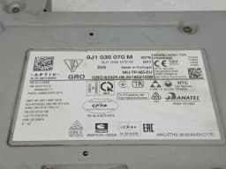 PORSCHE Porsche Taycan 9J Head Unit 9J1035070M Main Unit — thumbnail 2