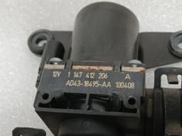 ASTON MARTIN Aston Martin Rapide 10-14 heater valve AD43-18495-AA heater valve — thumbnail 5