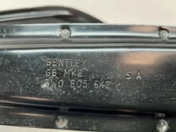 BENTLEY Bentley Continental GT W12 Grill Holder Bracket 3W0805641C Holder Carrier — thumbnail 4