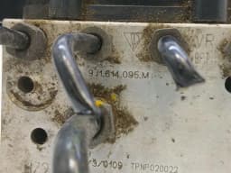 PORSCHE Porsche Taycan 9J A.B.S Pump 9J1614095KY ABS Pump Hydraulic Block — thumbnail 3