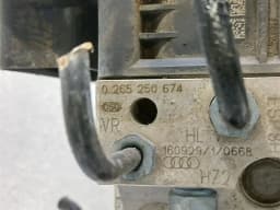 AUDI Audi R8 4S Performance A.B.S Pump 4S0614517F ABS Pump Hydraulic Block — thumbnail 4