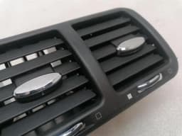 MASERATI Maserati Granturismo M145 rear air vent 225787 ventilation nozzle ventilation grille — thumbnail 5