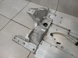 MCLAREN McLaren 720S Coupe Beam Subframe Front 14AA358CP Front Axle Carrier — thumbnail 4