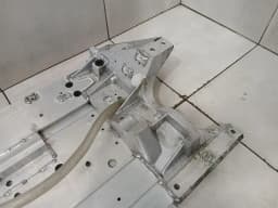 MCLAREN McLaren 720S Coupe Beam Subframe Front 14AA358CP Front Axle Carrier — thumbnail 3