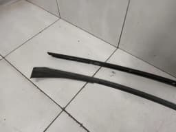 PORSCHE Porsche Taycan 9J Body Moulding 9J1853261B LH Strip — thumbnail 3