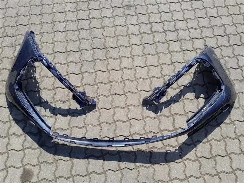 Porsche Macan 95B Front Bumper 95B807221AK Bumper 95B827530AK Faulty 2014-24
