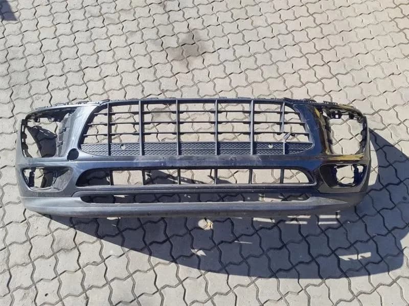 PORSCHE Porsche Macan 95B Front Bumper 95B807221A Front Bumper 2013-18 Faulty