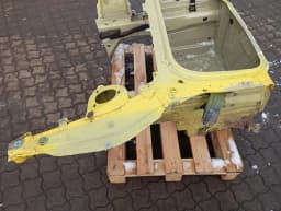 PORSCHE Porsche Boxster Spyder 718 front end clip 99150199101 lock carrier front mask — thumbnail 3