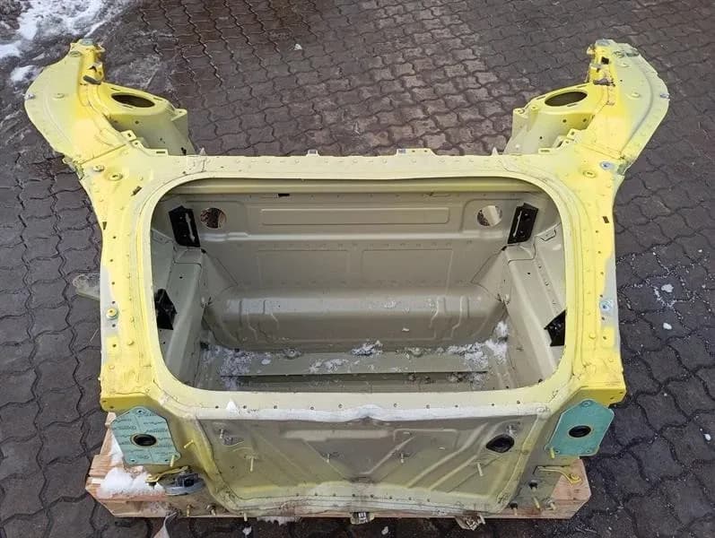 PORSCHE Porsche Boxster Spyder 718 front end clip 99150199101 lock carrier front mask