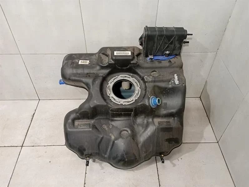 PORSCHE Porsche Cayman 718 fuel tank 982201021 fuel tank RHD RIGHT HAND DRIVE