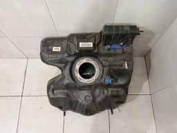 PORSCHE Porsche Cayman 718 fuel tank 982201021 fuel tank RHD RIGHT HAND DRIVE — thumbnail 2