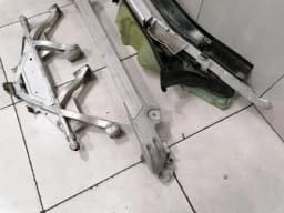 BENTLEY Bentley Continental GT 18-24 3S 3SD Holder Bracket 3SD805475E Holder Carrier — thumbnail 4