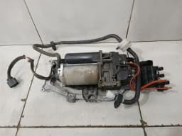 PORSCHE Porsche Taycan 9J Air Suspension Pump 9J1616006D Supercharger Air Suspension — thumbnail 5