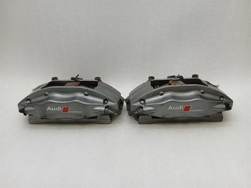 AUDI Audi R8 4S brake caliper set rear rear 4S0615407D rear ceramic brake caliper