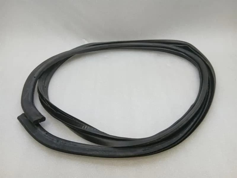 FERRARI Ferrari California F149 08-14 4.3 Boat Seal 69773500 Trunk Seal