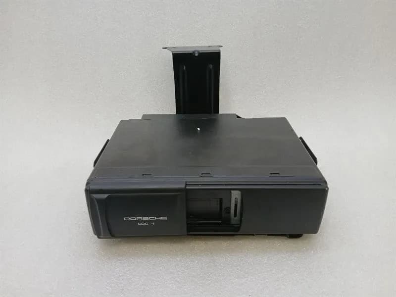 PORSCHE Porsche 911 996 CD Changer 99664514002 CD Changer