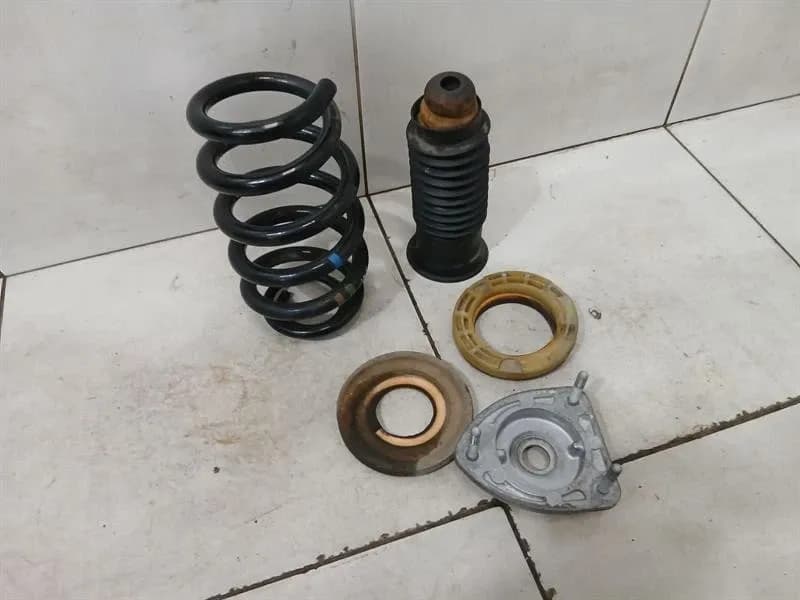 PORSCHE Porsche 911 991 coil spring rear 99133353112 rear suspension spring PASM TURBO