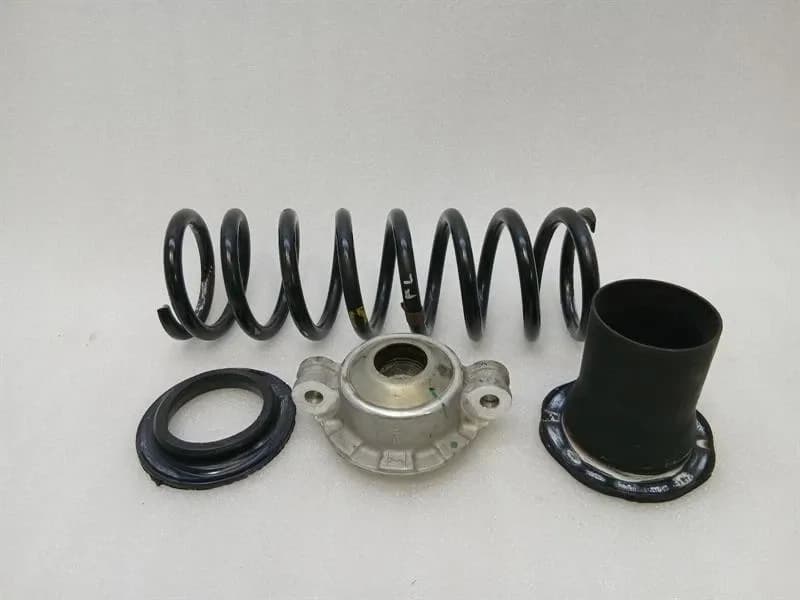 FERRARI Ferrari California F149 08-14 4.3 Coil Spring Front 244028 Front Suspension Spring