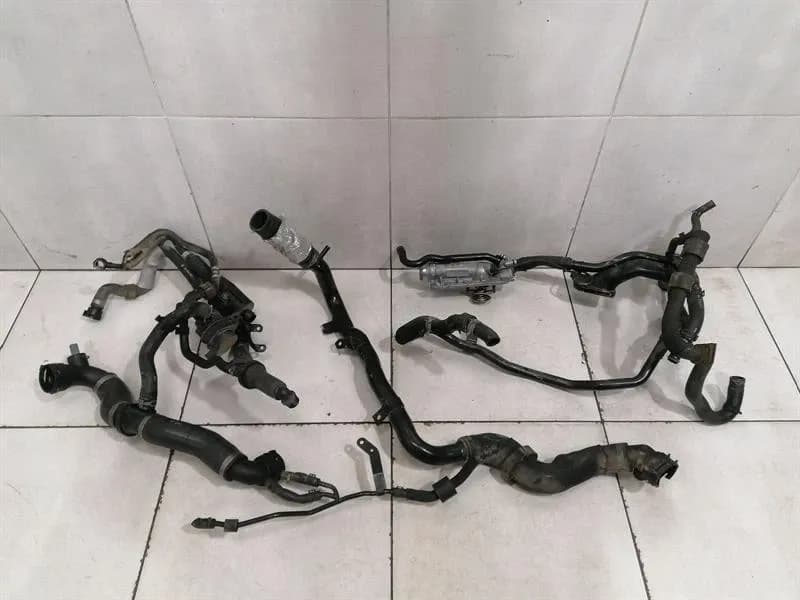 BENTLEY Bentley Continental GT W12 thermostat housing 07D121111AL thermostat housing