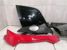AUDI Audi R8 4S RWS Right Side Cover Set 4S8853338D Trim 4S01212B Faulty — thumbnail 2