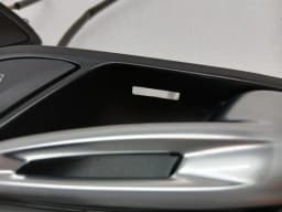 AUDI AUDI R8 TYPE 42 5.2 V10 COUPE Door Inner Handle 8J1837019A SET Interior Door Handle — thumbnail 3